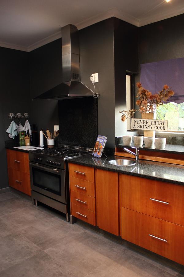Koru Guesthouse Pretoria-Noord Extérieur photo