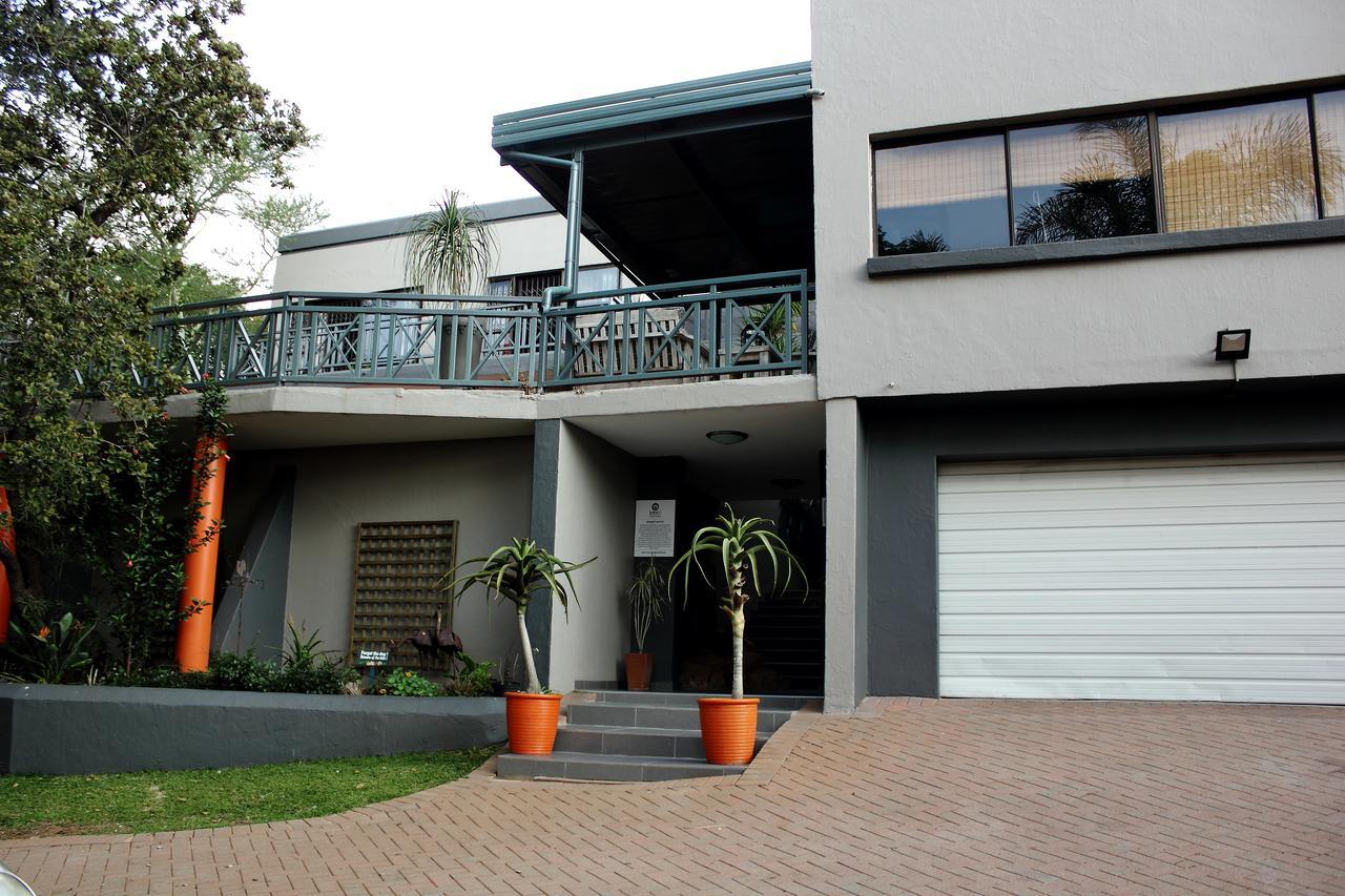 Koru Guesthouse Pretoria-Noord Extérieur photo