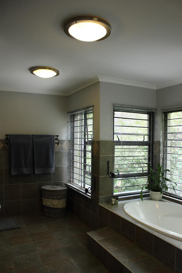 Koru Guesthouse Pretoria-Noord Extérieur photo